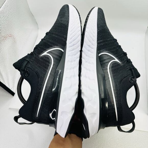 Nike React Infinity Run Flyknit 2 Black (CT2423-002) Women’s Size 11 / 9.5 Men - Picture 7 of 8